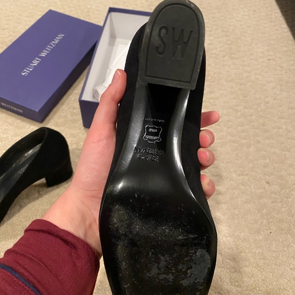 Stuart Weitzman Mary black suede pumps - Picture 4 of 6